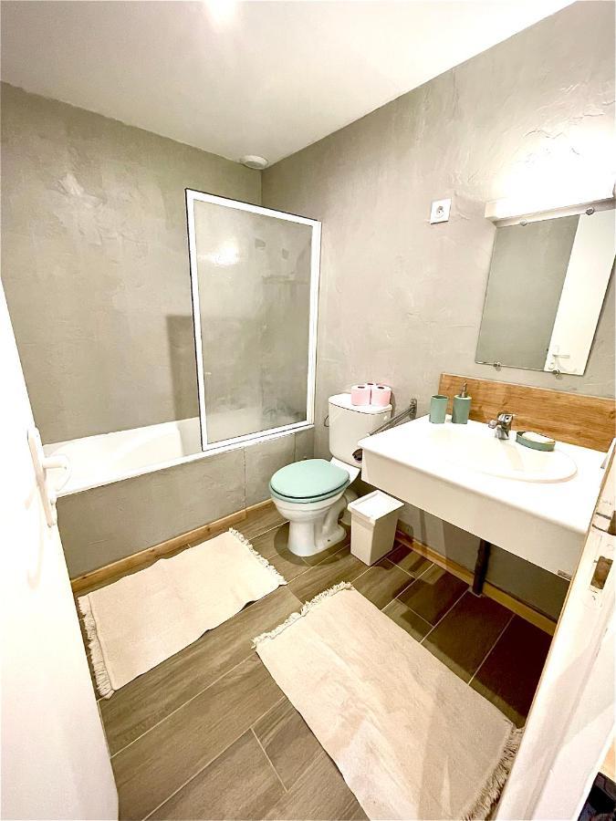 Appartamento Le Tivoli Bagnères-de-Bigorre Esterno foto